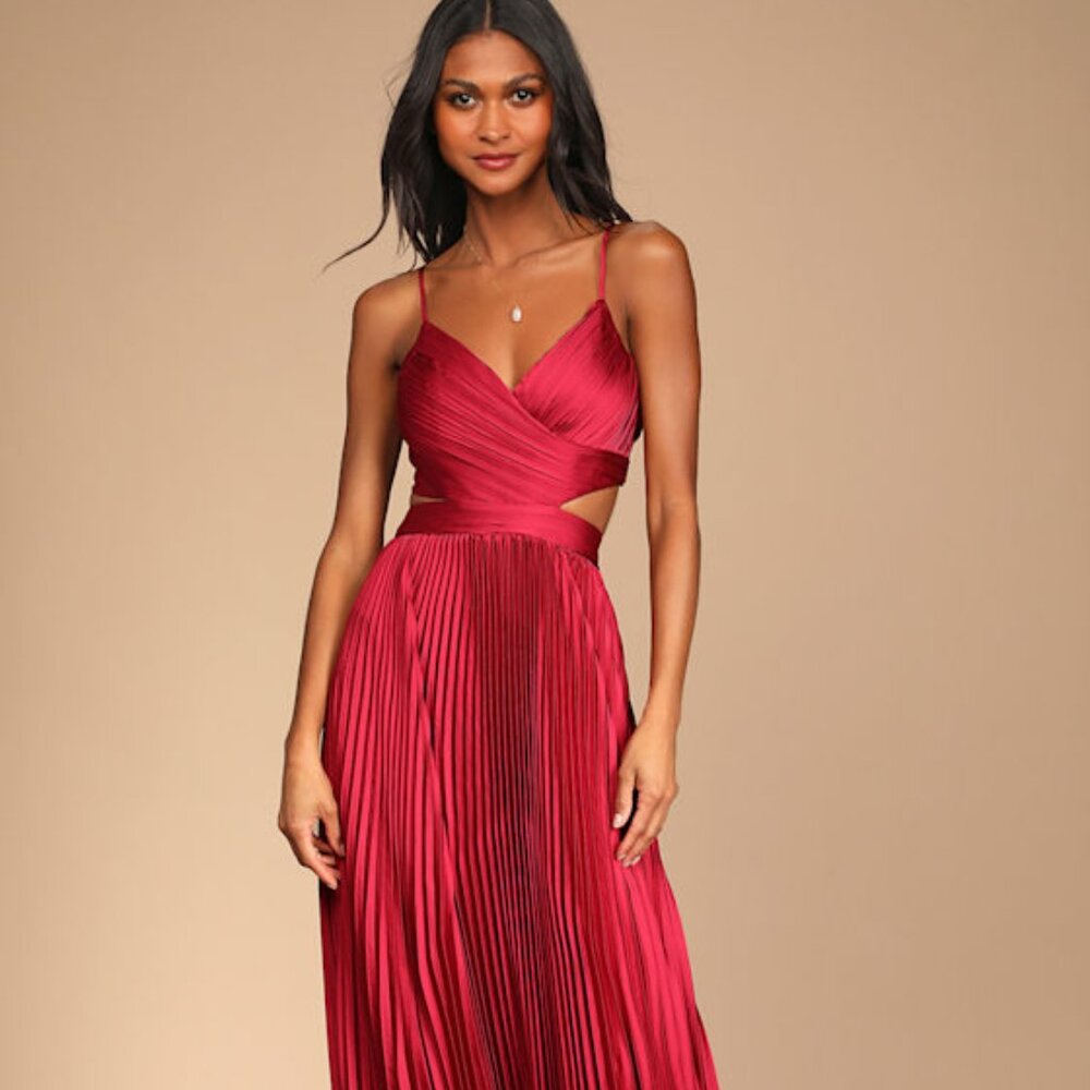 Lulus Got The Glam Wine Red Pleated Cutout Maxi Dress - Size XS NWT